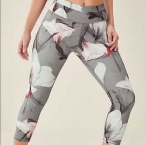 FABLETICS POWERLITE CAPRI LEGGINGS